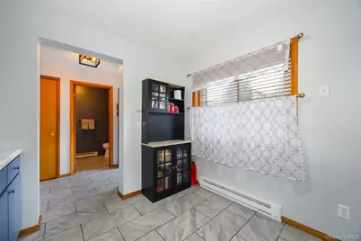 6103 Chelsea Cove N, Hopewell Junction, NY 12533 - Photo 5