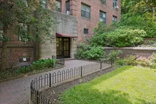 3015 Riverdale Ave, Bronx, NY 10463 - Photo 5