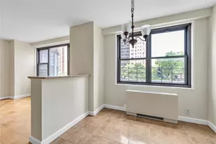 70-25 Yellowstone Blvd, Forest Hills, NY 11375 - Photo 7