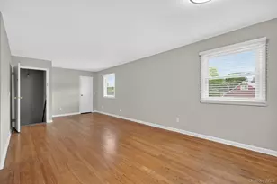 68A Graywood Rd, Port Washington, NY 11050 - Photo 3