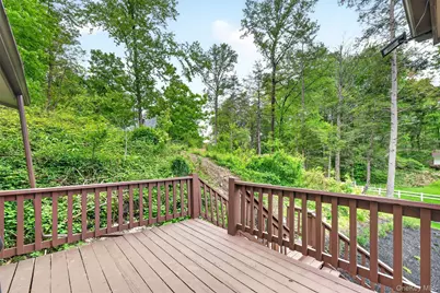 12 Ronnie Lane, Poughkeepsie, NY 12601 - Photo 3