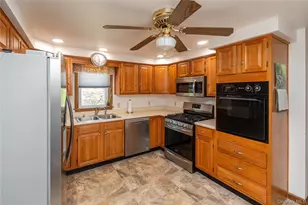 140 Elm St, Saugerties, NY 12477 - Photo 3