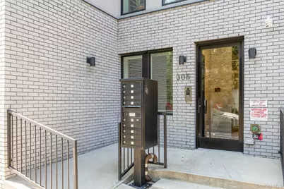 305 Sumpter Street, Brooklyn, NY 11233 - Photo 37