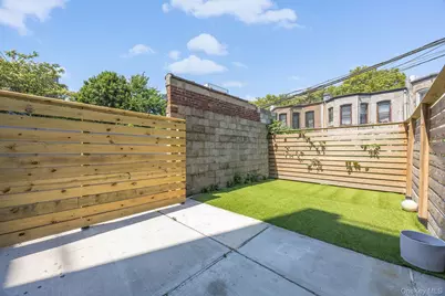 305 Sumpter Street, Brooklyn, NY 11233 - Photo 13