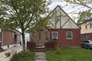183-37 Brinkerhoff Ave, Saint Albans, NY 11412 - Photo 3