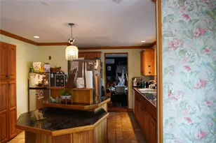 59 Prince St, Patchogue, NY 11772 - Photo 5