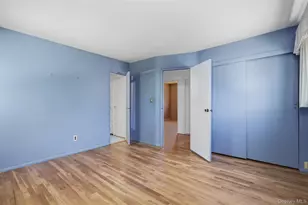 94 Babylon Ave, West Islip, NY 11795 - Photo 17