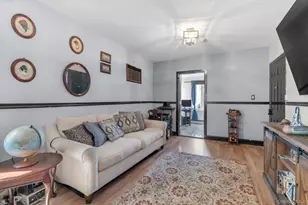 60-09 69th Pl, Maspeth, NY 11378 - Photo 5
