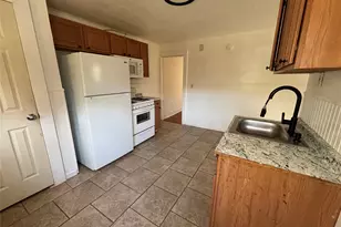 16 Mansion St, Poughkeepsie, NY 12601 - Photo 5
