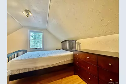 51 Iroquois Road, Ossining, NY 10562 - Photo 5