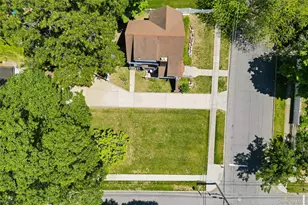 15 Maine Ave, Rockville Centre, NY 11570 - Photo 35