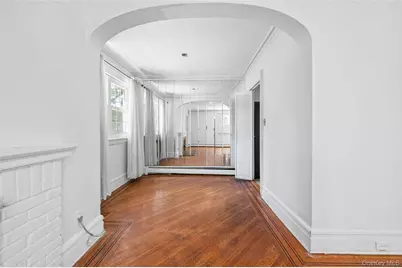 15 Maine Avenue, Rockville Centre, NY 11570 - Photo 7