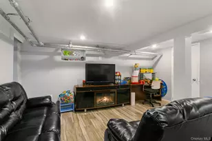 38 Emmett Terrace, New Rochelle, NY 10805 - Photo 23