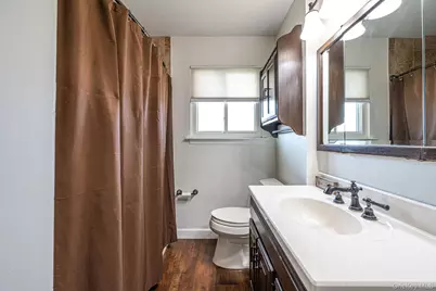 413 N Broadway, Lindenhurst, NY 11757 - Photo 23