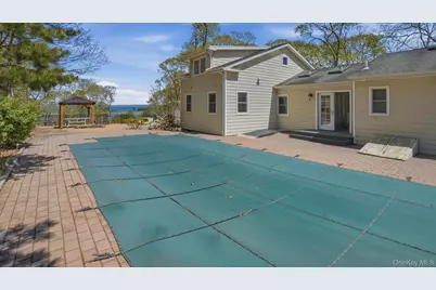 32 Red Creek Road, Hampton Bays, NY 11946 - Photo 3