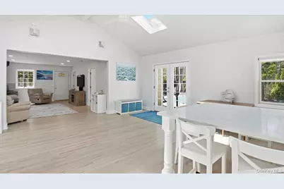 32 Red Creek Road, Hampton Bays, NY 11946 - Photo 9