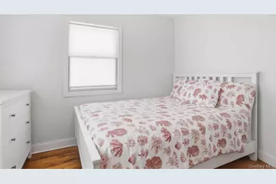 32 Red Creek Road, Hampton Bays, NY 11946 - Photo 13