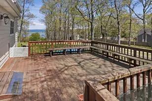 32 Red Creek Rd, Hampton Bays, NY 11946 - Photo 3