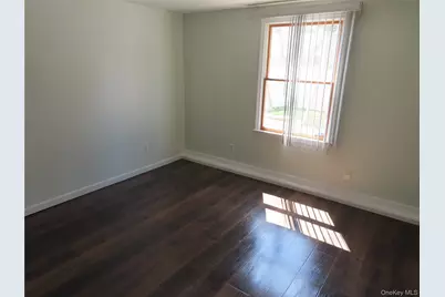 94 Neptune Avenue, West Babylon, NY 11704 - Photo 5