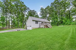 636 Gardnertown Rd, Newburgh, NY 12550 - Photo 47