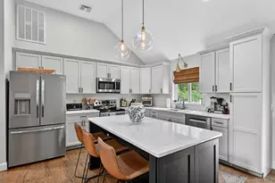 636 Gardnertown Rd, Newburgh, NY 12550 - Photo 19