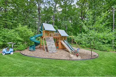 636 Gardnertown Road, Newburgh, NY 12550 - Photo 45
