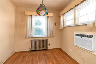 172-15 Effington Ave, Flushing, NY 11358 - Photo 5