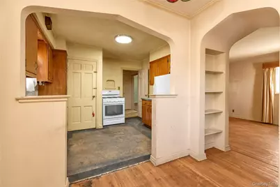 172-15 Effington Avenue, Flushing, NY 11358 - Photo 7