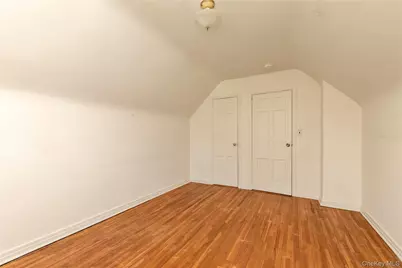 172-15 Effington Avenue, Flushing, NY 11358 - Photo 15