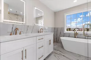 10 Lee Pl, Old Bethpage, NY 11804 - Photo 29