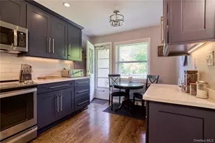 183 Farber Dr, West Babylon, NY 11704 - Photo 5