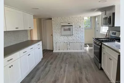 1539 Park Avenue, Merrick, NY 11566 - Photo 7
