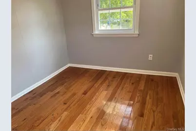 1539 Park Avenue, Merrick, NY 11566 - Photo 13