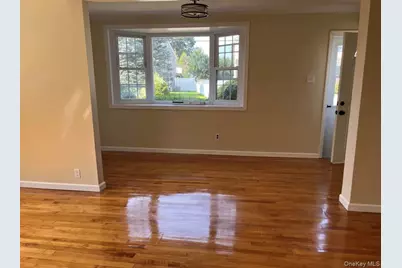 1539 Park Avenue, Merrick, NY 11566 - Photo 3