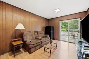 289 Central Ave, Bohemia, NY 11716 - Photo 13