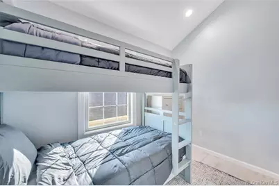 68 Brookline Avenue #Upper, Long Beach, NY 11561 - Photo 9