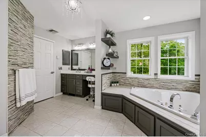 24 Muscoot Road E, Mahopac, NY 10541 - Photo 19