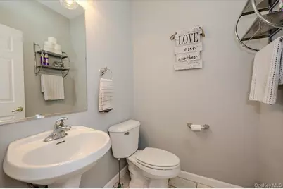 24 Muscoot Road E, Mahopac, NY 10541 - Photo 15