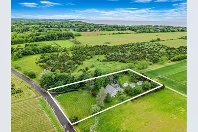 1055 Oregon Road, Mattituck, NY 11952 - Photo 33