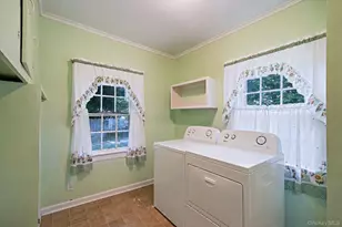 1055 Oregon Rd, Mattituck, NY 11952 - Photo 21
