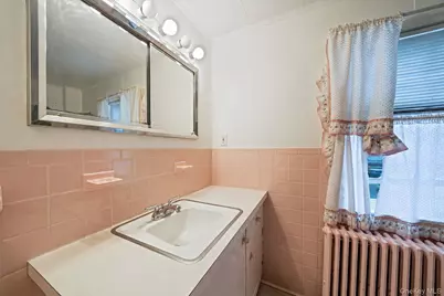 1055 Oregon Road, Mattituck, NY 11952 - Photo 19