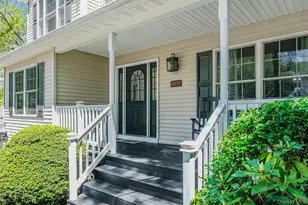 9 St James Dr, Sound Beach, NY 11789 - Photo 5
