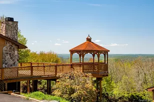 203 Skyline Dr, Woodbourne, NY 12788 - Photo 3