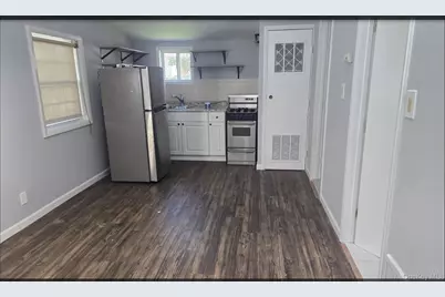 33 Hilliard Avenue, Central Islip, NY 11722 - Photo 5