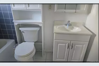 33 Hilliard Avenue, Central Islip, NY 11722 - Photo 7