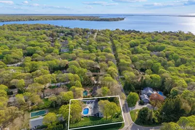 18 Squires Avenue, East Quogue, NY 11942 - Photo 3