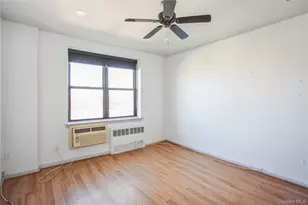 333 E Broadway, Long Beach, NY 11561 - Photo 17