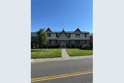 16 Milford Lane #7R, Suffern, NY 10901 - Photo 1