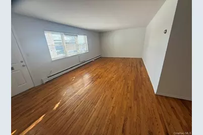 54 Ralph Avenue, Babylon, NY 11702 - Photo 5