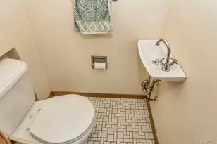 156-17 33rd Ave, Flushing, NY 11354 - Photo 17